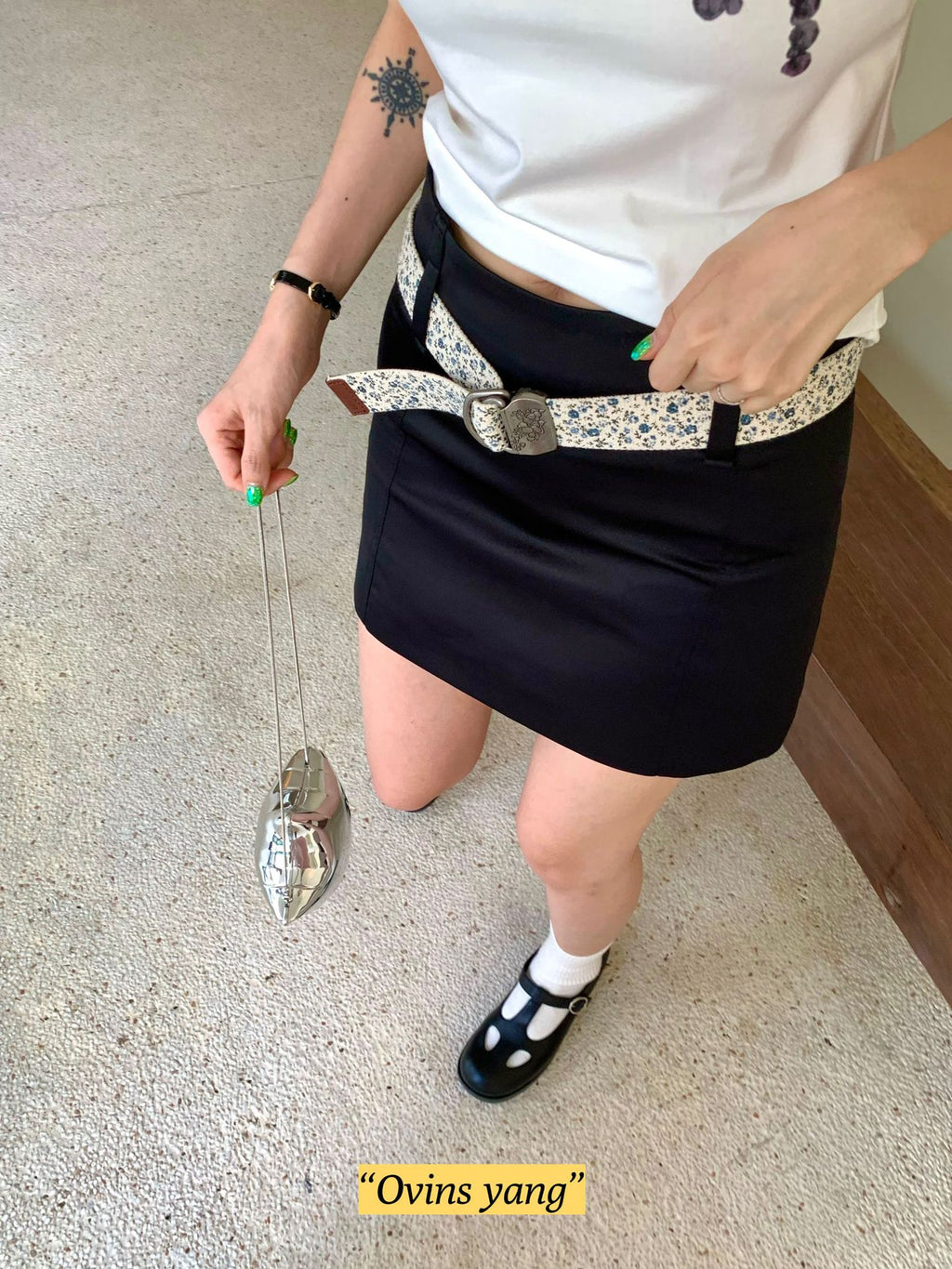 サテン Aライン タイトミニスカート